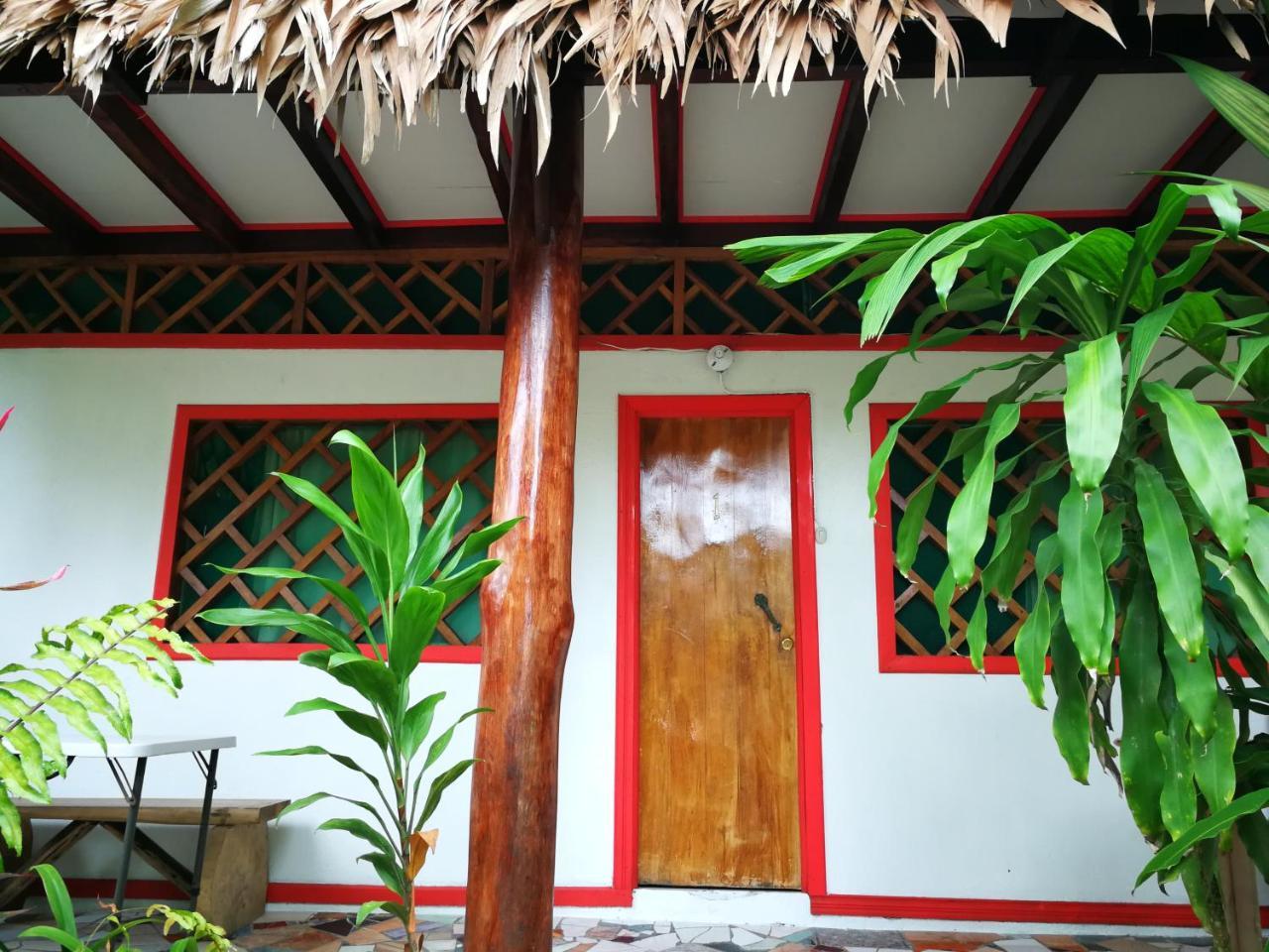 Talamanca Cabins Cahuita Eksteriør billede
